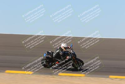 media/Oct-03-2022-Moto Forza (Mon) [[5f077a3730]]/Beginner Group/Session 2 (Turn 10)/